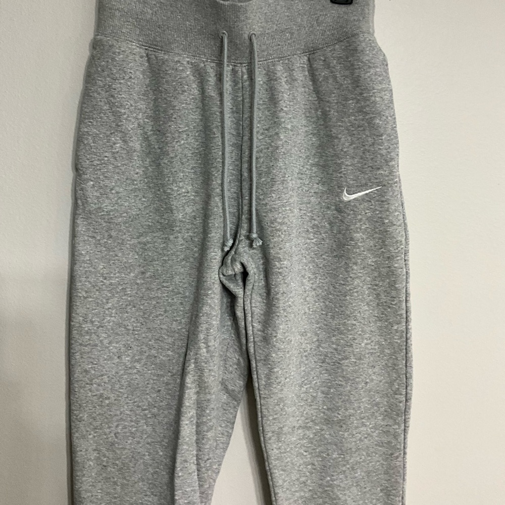 Nike Light Gray High Waisted Joggers